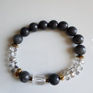 Elegant Black and Gold Beaded Bracelet